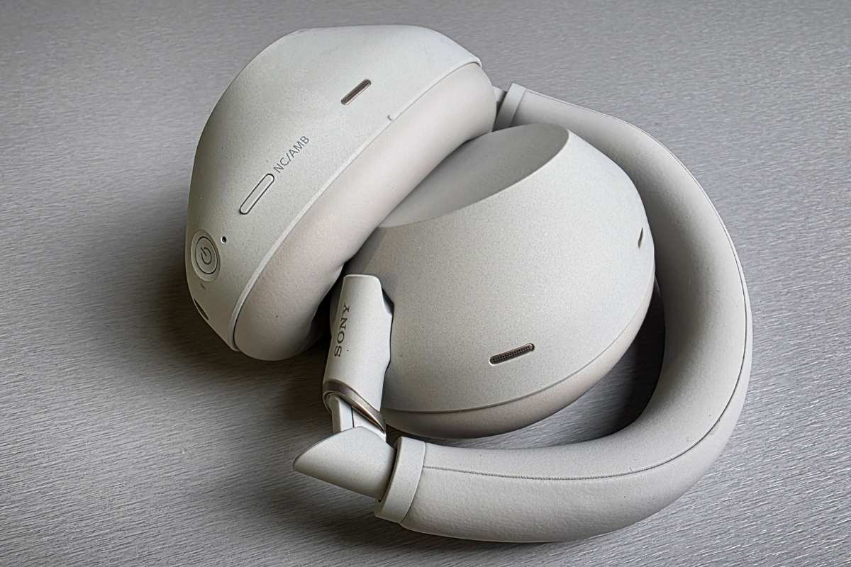 Sony WH-1000XM6