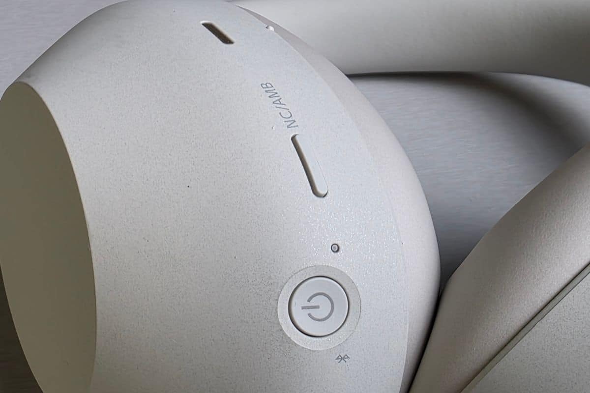 Sony WH-1000XM6