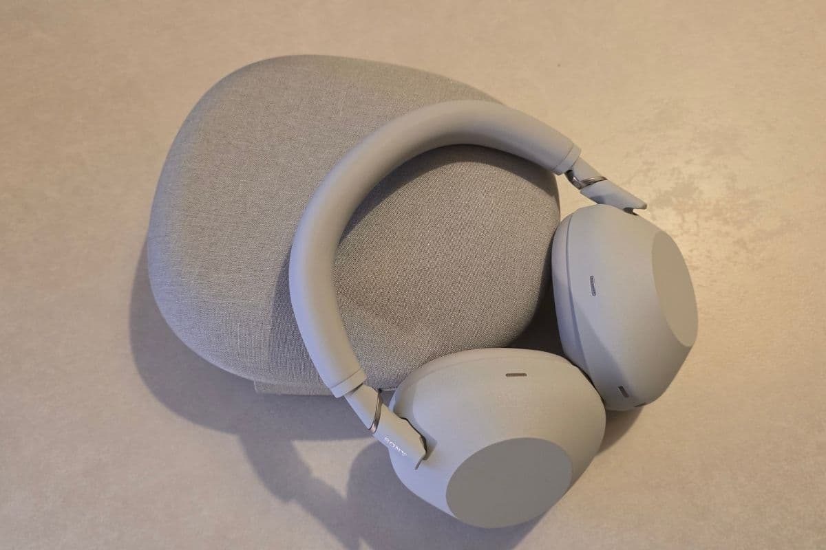 Sony WH-1000XM6