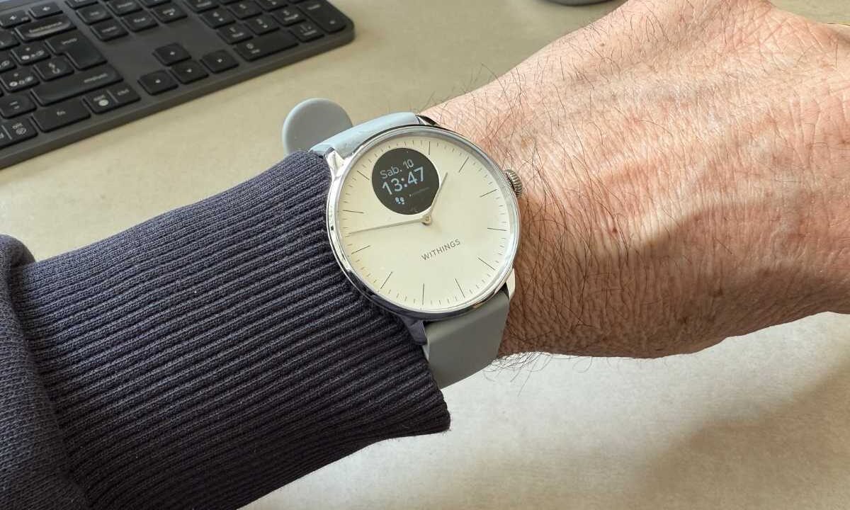 Withings ScanWatch Light