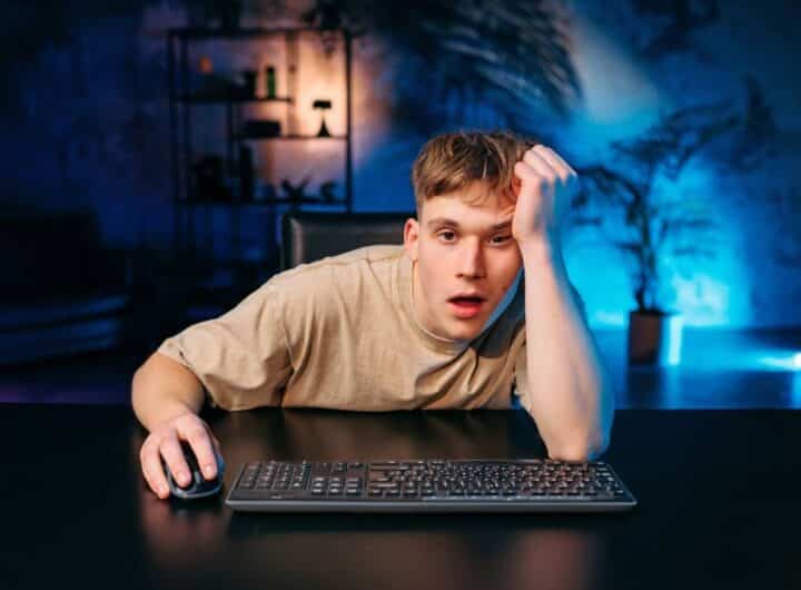 Il tuo computer consuma energia anche da spento? Scopri quanto e come risparmiare