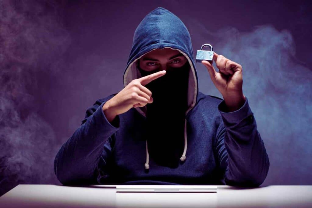Sembra un semplice cavo per il telefono, invece ti hackerano