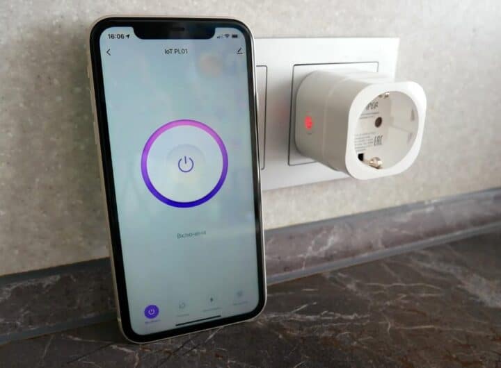 Prese smart: consumano energia anche quando sono "spente"? Facciamo chiarezza