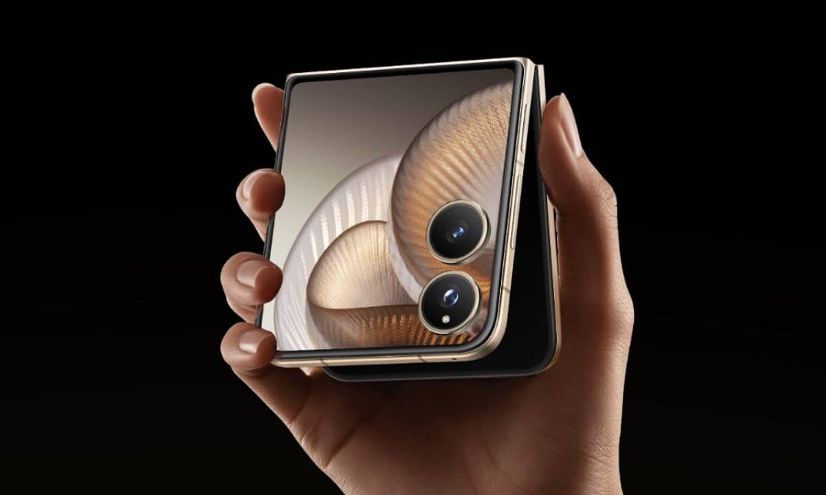 Xiaomi MIX Flip 2 ufficiale