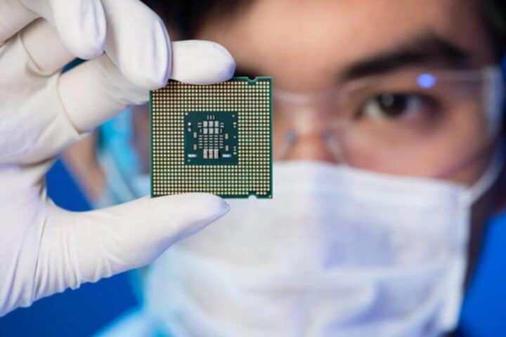 Cos'è un SoC (System on a Chip) e perché è il cuore di ogni smartphone?