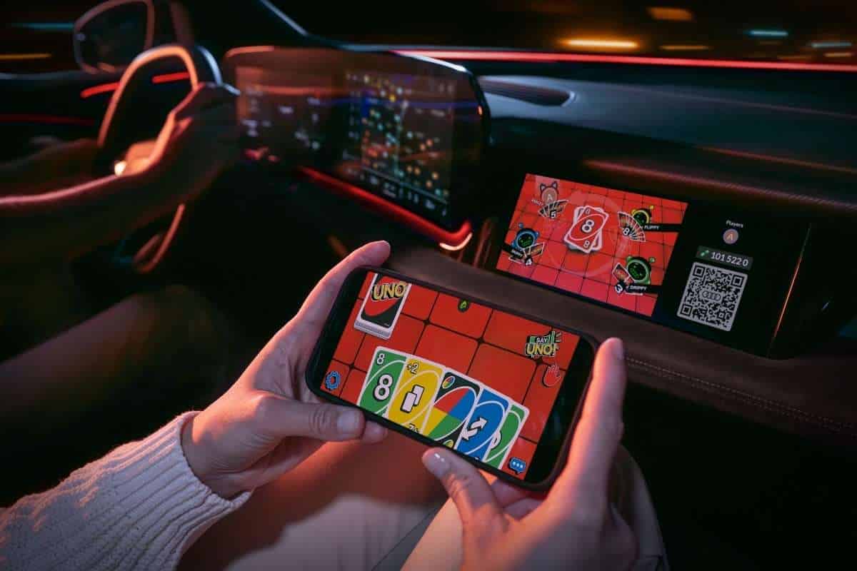 Audi e AirConsole, il gaming arriva in auto: si gioca anche in movimento