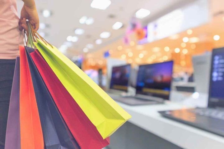 solo 10 euro e ti cambia l'estate