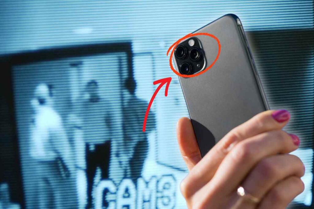 Se hai una telecamera in camera devi spegnerla subito