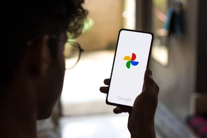 Google porta su iPhone una delle sue funzioni AI più richieste
