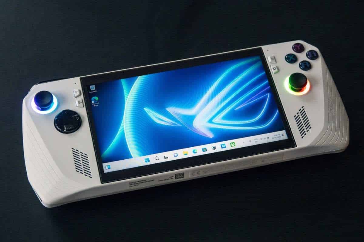Un PC handheld può sostituire un PC desktop da gaming?