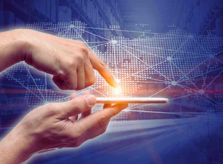 smartphone con accesso immediato al satellitare