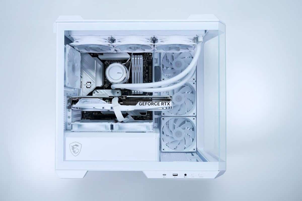 Cos'è MSI Project Zero e come rivoluziona l'assemblaggio dei PC