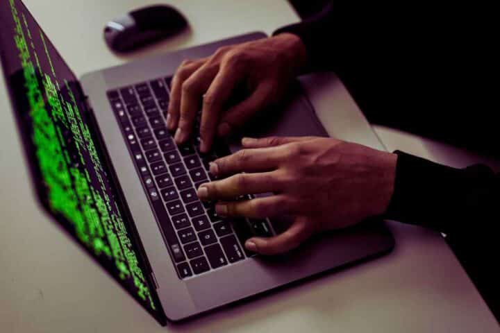 Attenzione al Chip che prende il comando dei dispositivi