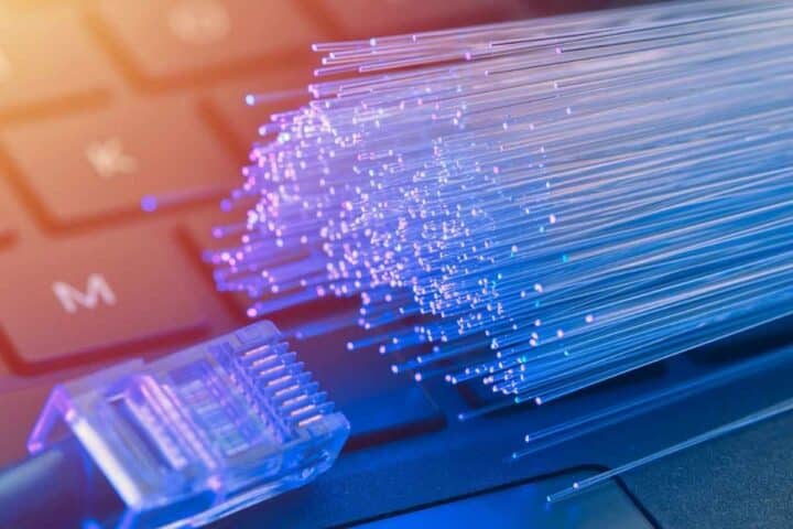 Giappone da record: internet a 1 Petabit al secondo. Ecco come è stato possibile