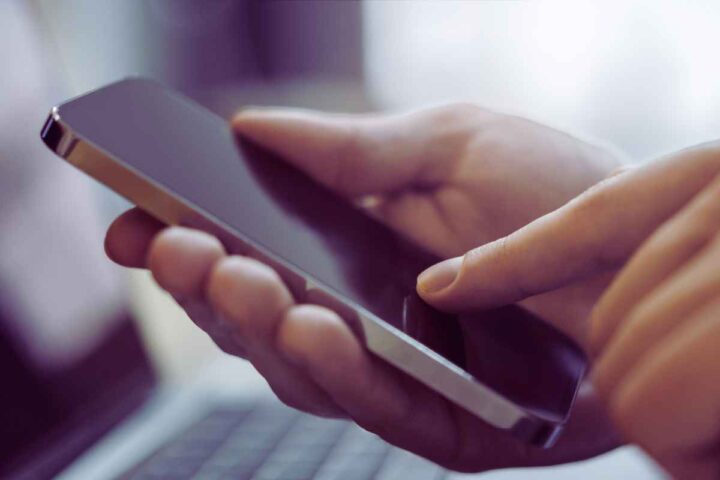 Il 93% degli italiani ha questa impostazione attiva sul telefono che condivide tutti i dati