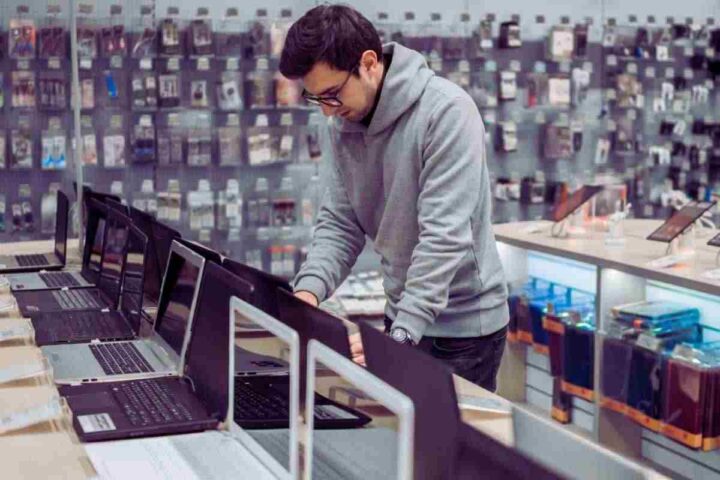 Fino a 2000 euro per un nuovo PC, il bonus a cui tutti possono accedere
