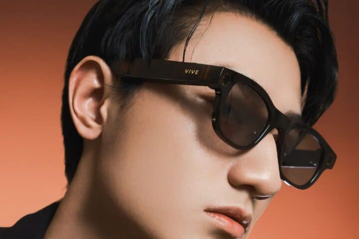 HTC glasses
