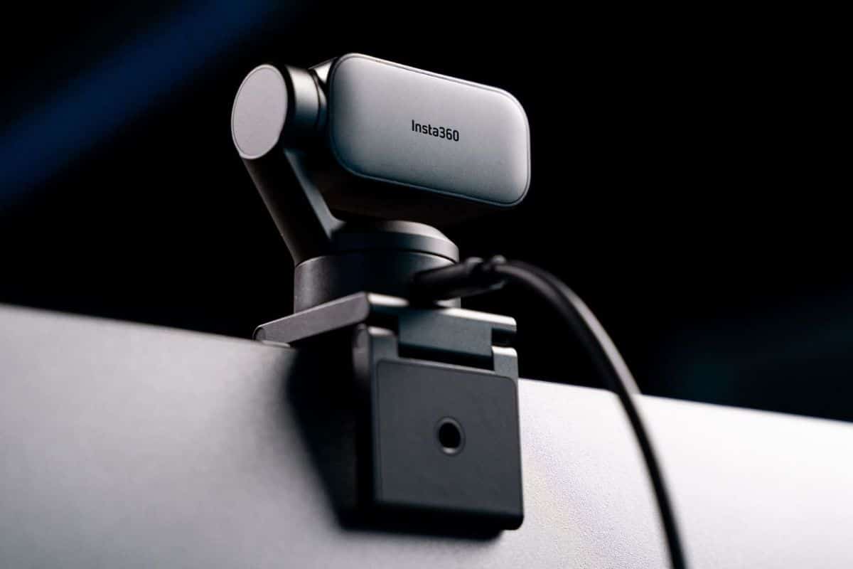 Recensione Insta360 Link 2: una webcam da sogno per chi cerca il massimo