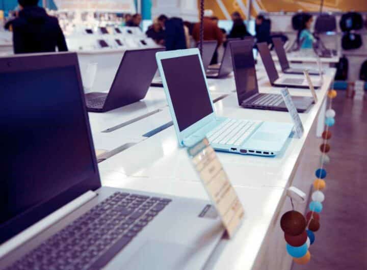 Fino a 2000 euro per un nuovo PC, il bonus 2026: serve solo l'ISEE aggiornato