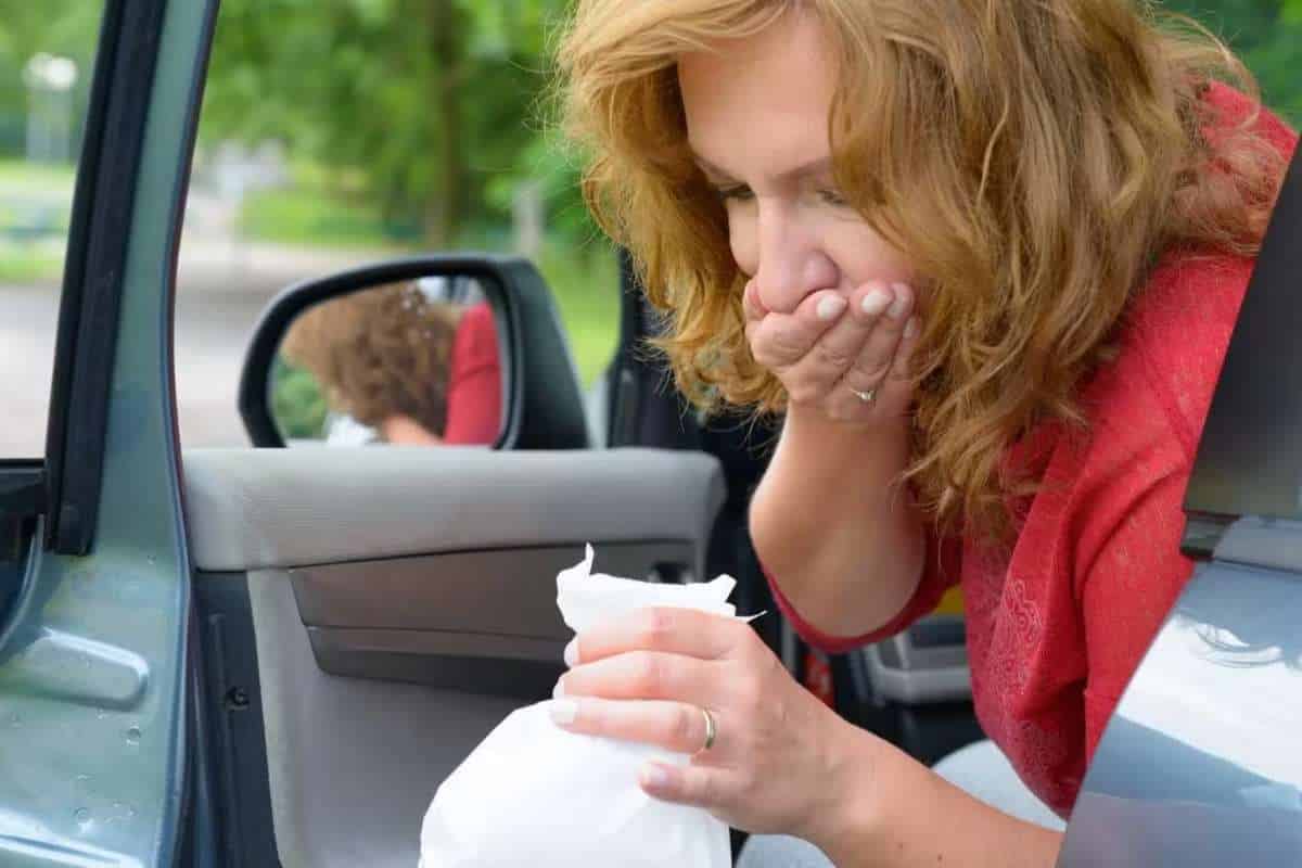 Mal d'auto sulle auto elettriche: perché a volte è peggio?