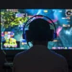 Perché nel 2025 molti giocatori PC preferiscono ancora i monitor Full HD al 4K