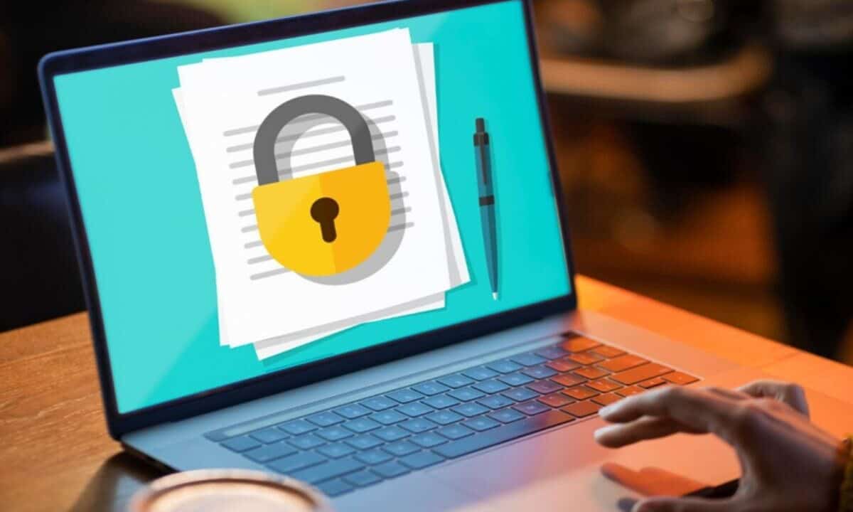 Come rimuovere la password da un file PDF: i metodi più semplici