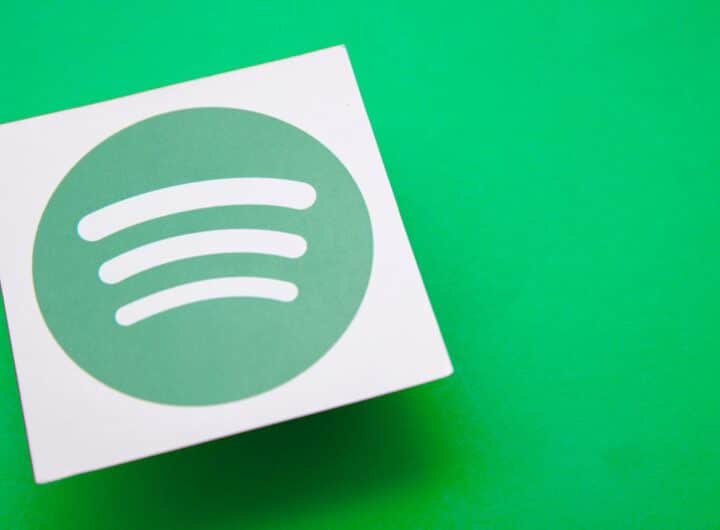 Spotify contro la musica generata con l'IA