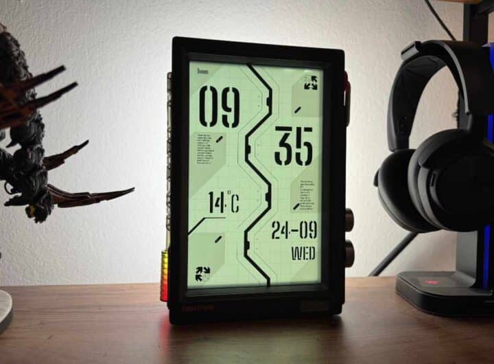 Recensione Divoom Times Frame: la cornice smart con display trasparente è il gadget definitivo per la scrivania