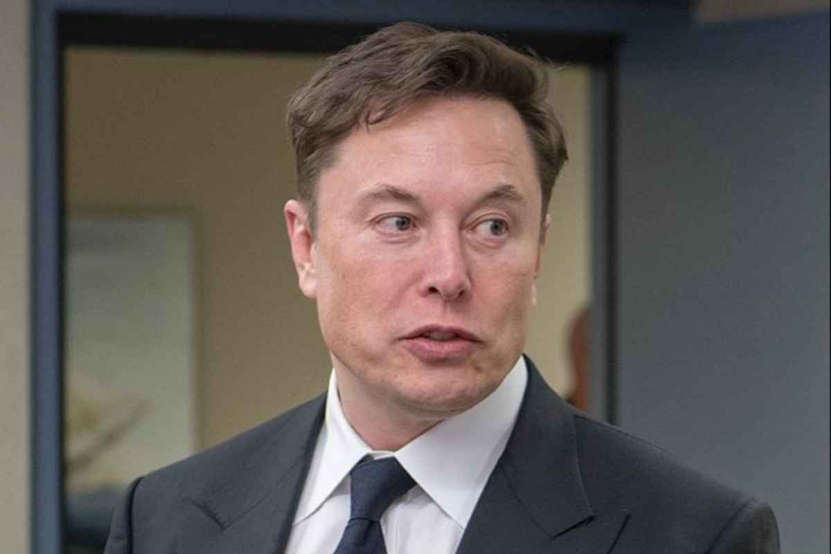 Elon Musk, l'annuncio preoccupa il mondoElon Musk, l'annuncio preoccupa il mondo