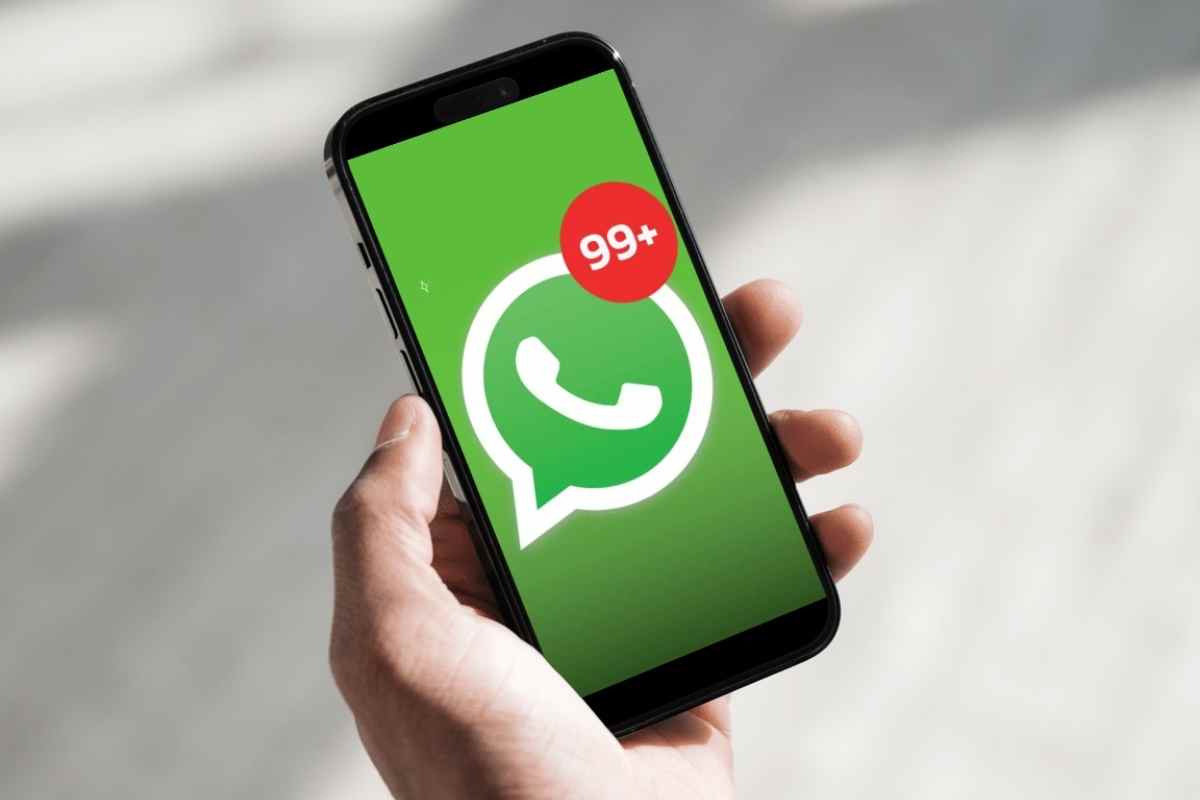 Rispondi su WhatsApp senza risultare online