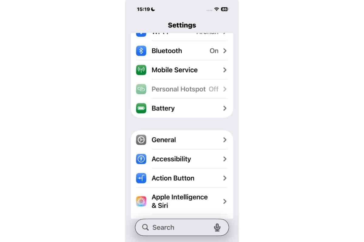 iOS 26 e la barra di ricerca in basso: si può tornare indietro?