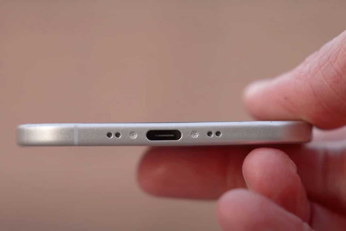 iPhone Air: tutte le novità su porta di ricarica, batteria e il ritorno del MagSafe Battery Pack