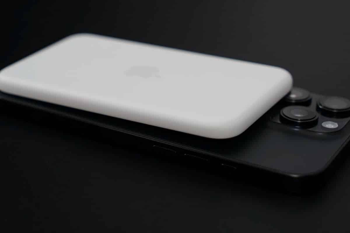 iPhone Air: tutte le novità su porta di ricarica, batteria e il ritorno del MagSafe Battery Pack