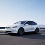 Guidare una Tesla per la prima volta: 5 cose da sapere prima di mettersi al volante