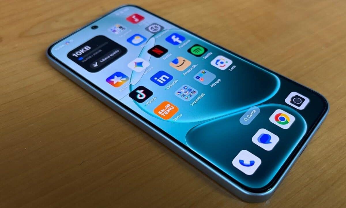 OPPO A6 Pro