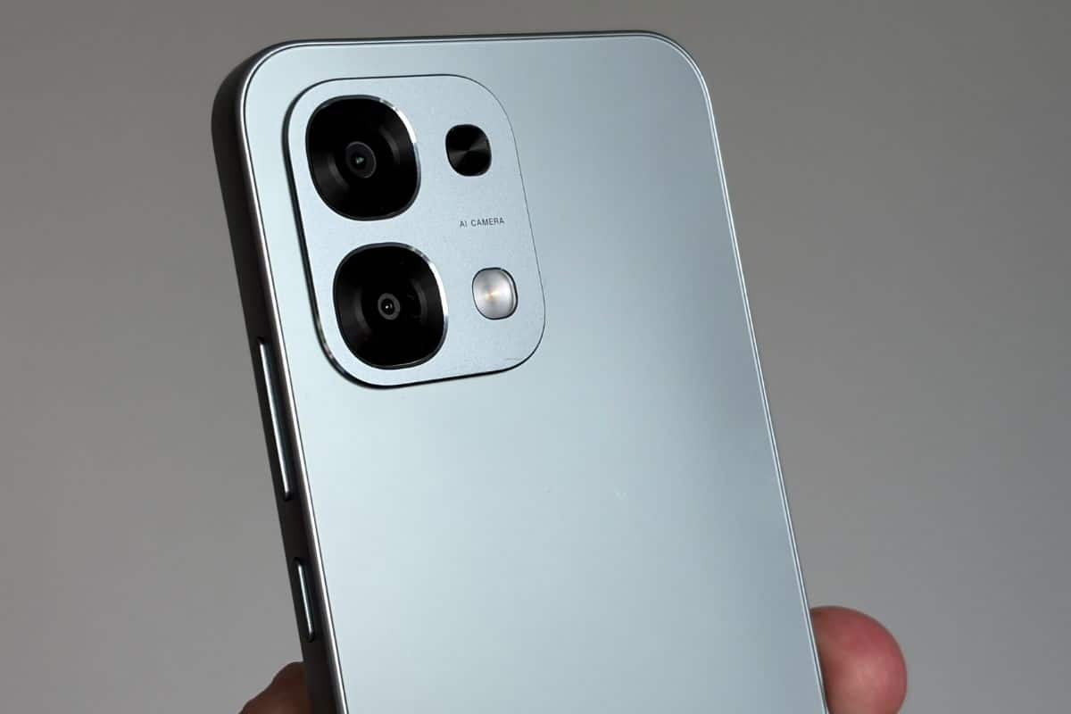 OPPO A6 Pro