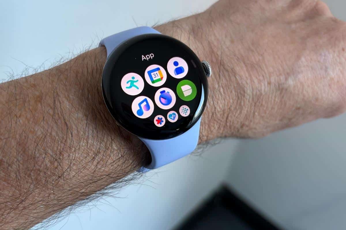 La schermata applicazioni di Pixel Watch 4
