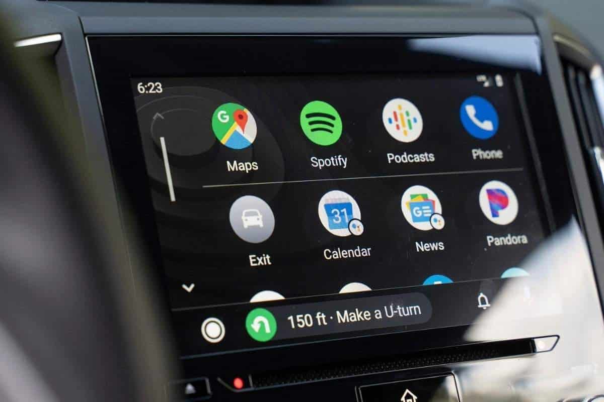 Android Auto si arricchisce con due funzioni intelligenti dei Google Pixel
