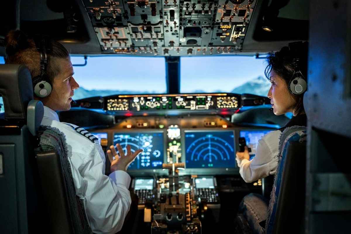 Perché i piloti lasciano la porta della cabina di pilotaggio aperta prima del decollo