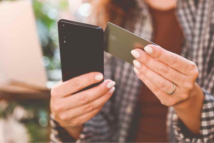 Non utilizzare mai la carta di credito per pagare questi acquisti