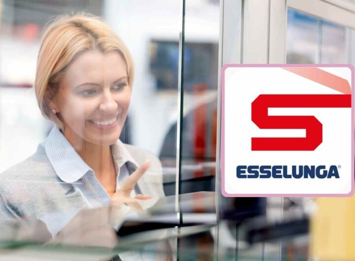 fila alle casse per lo sconto di Novembre