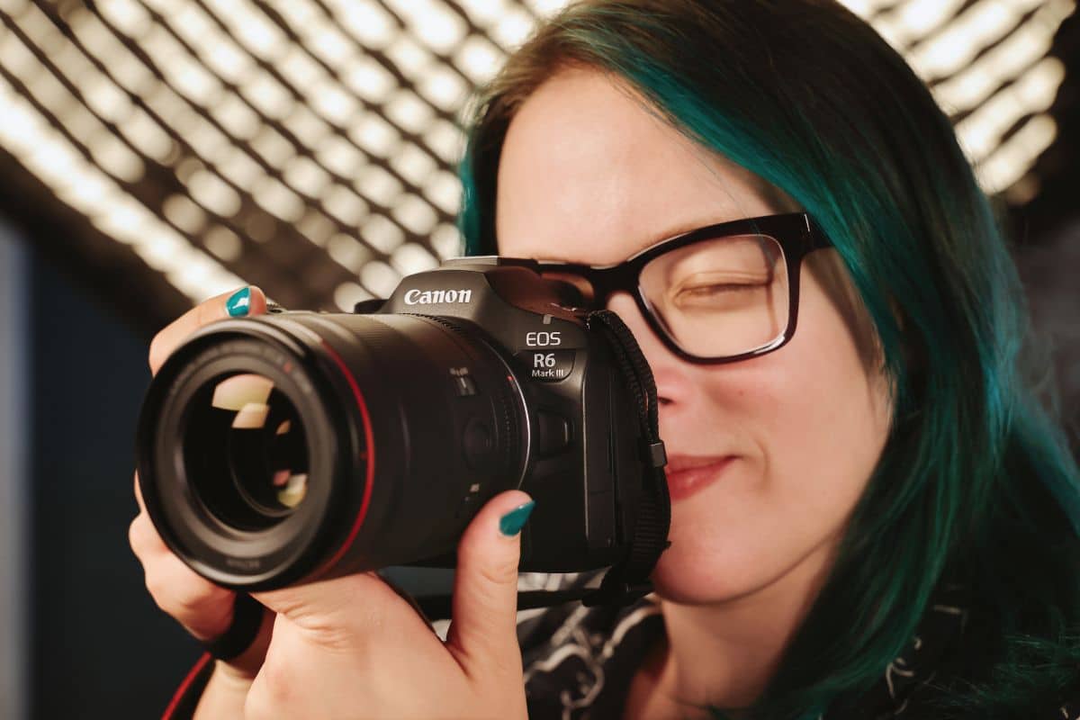 Canon EOS R6 Mark III + 45 mm f1.2 STM ufficiali