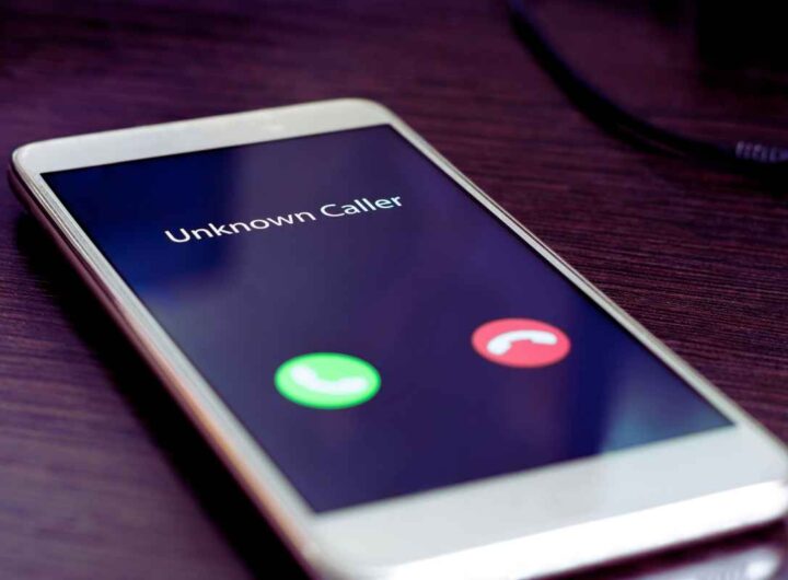 Ti chiamano numeri sconosciuti