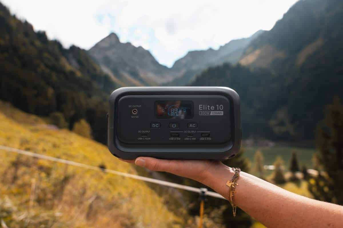 Elite 10 power station compatta e portatile