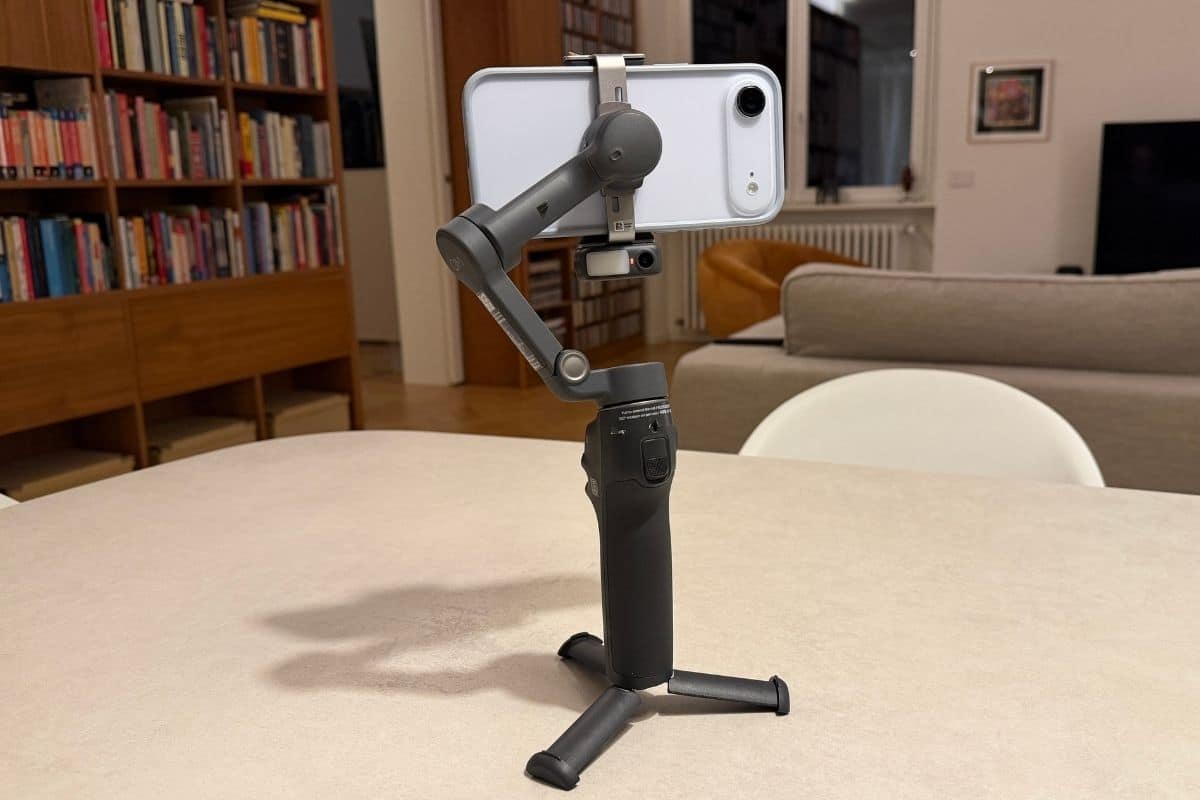 DJI Osmo Mobile 8