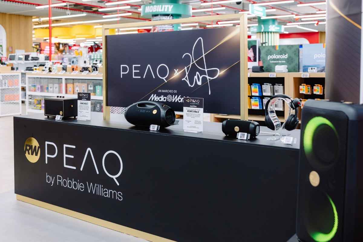 Nuovi Marchi MediaWorld PEAQ by Robbie Williams