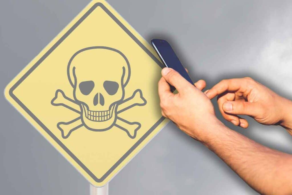 Gli smartphone emettono gas pericolosi