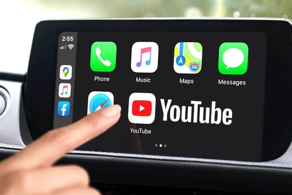 Si può guardare YouTube su Apple CarPlay? Ecco la nuova realtà con iOS 26