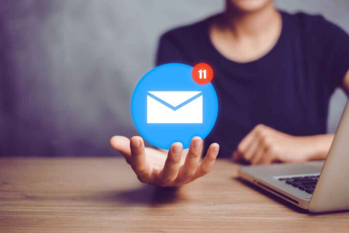 Email, basta solo aprirla ed è finita
