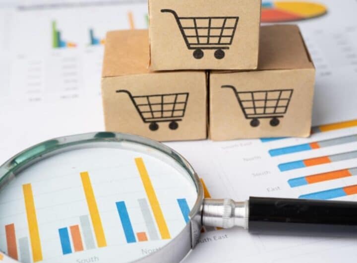 Come acquistare al miglior prezzo su Amazon: i migliori strumenti per monitorare i prezzi (e svelare i falsi sconti)